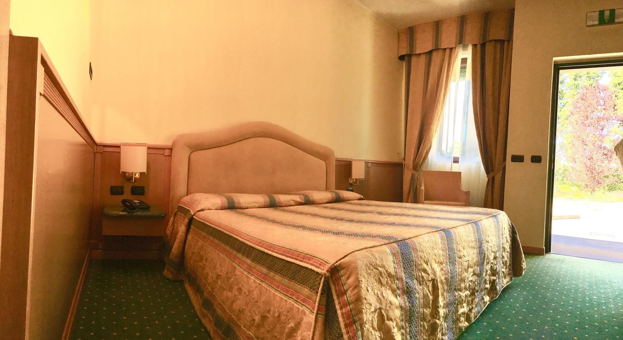 Airport Hotel Malpensa Lonate Pozzolo Ngoại thất bức ảnh