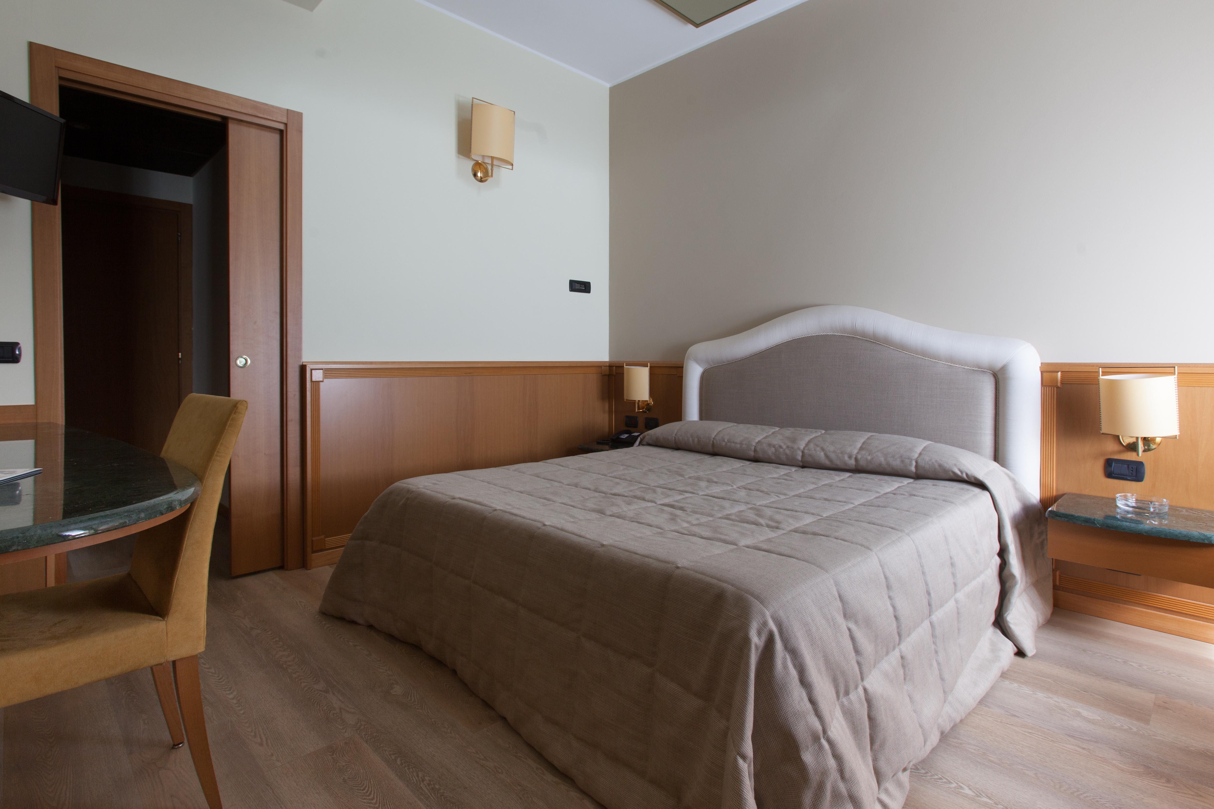 Airport Hotel Malpensa Lonate Pozzolo Ngoại thất bức ảnh