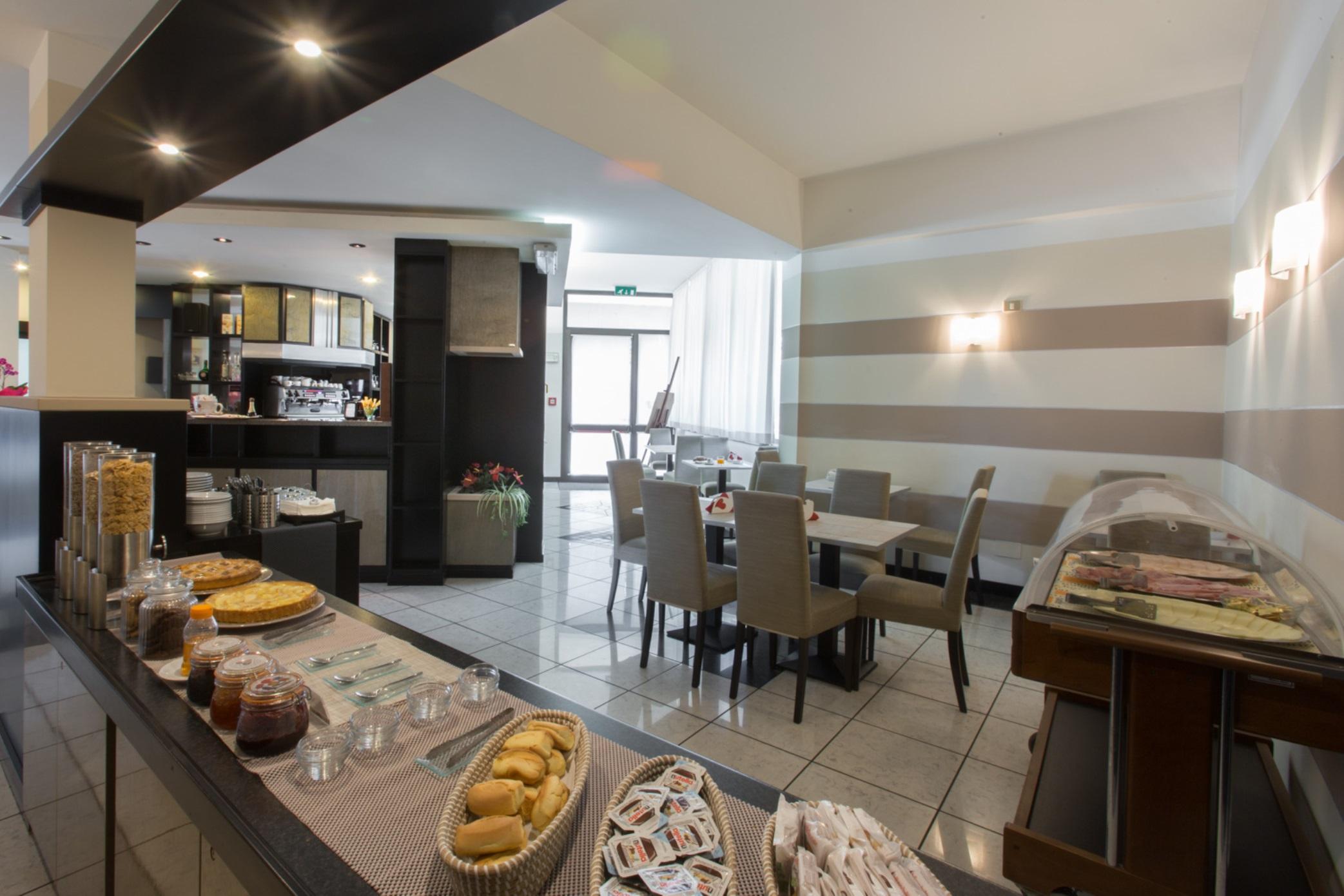 Airport Hotel Malpensa Lonate Pozzolo Ngoại thất bức ảnh