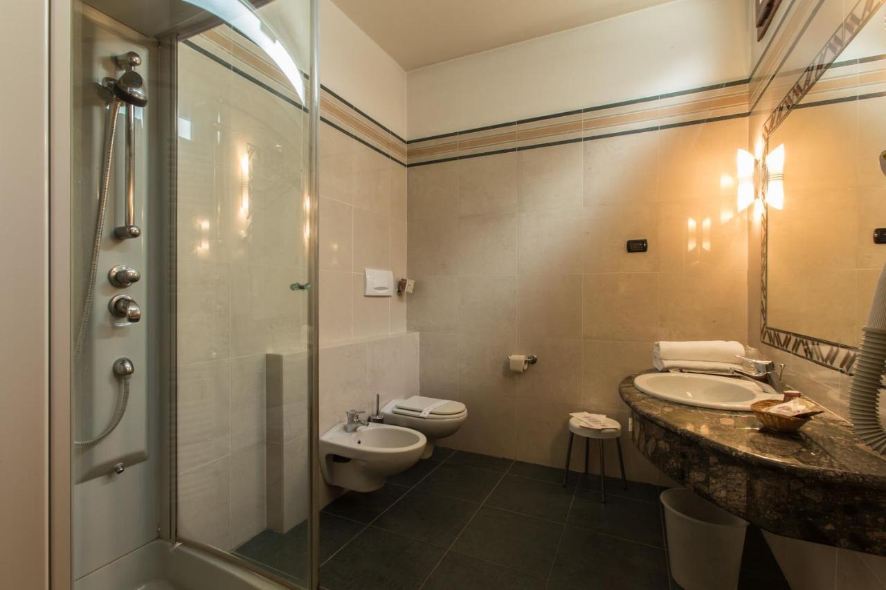 Airport Hotel Malpensa Lonate Pozzolo Ngoại thất bức ảnh