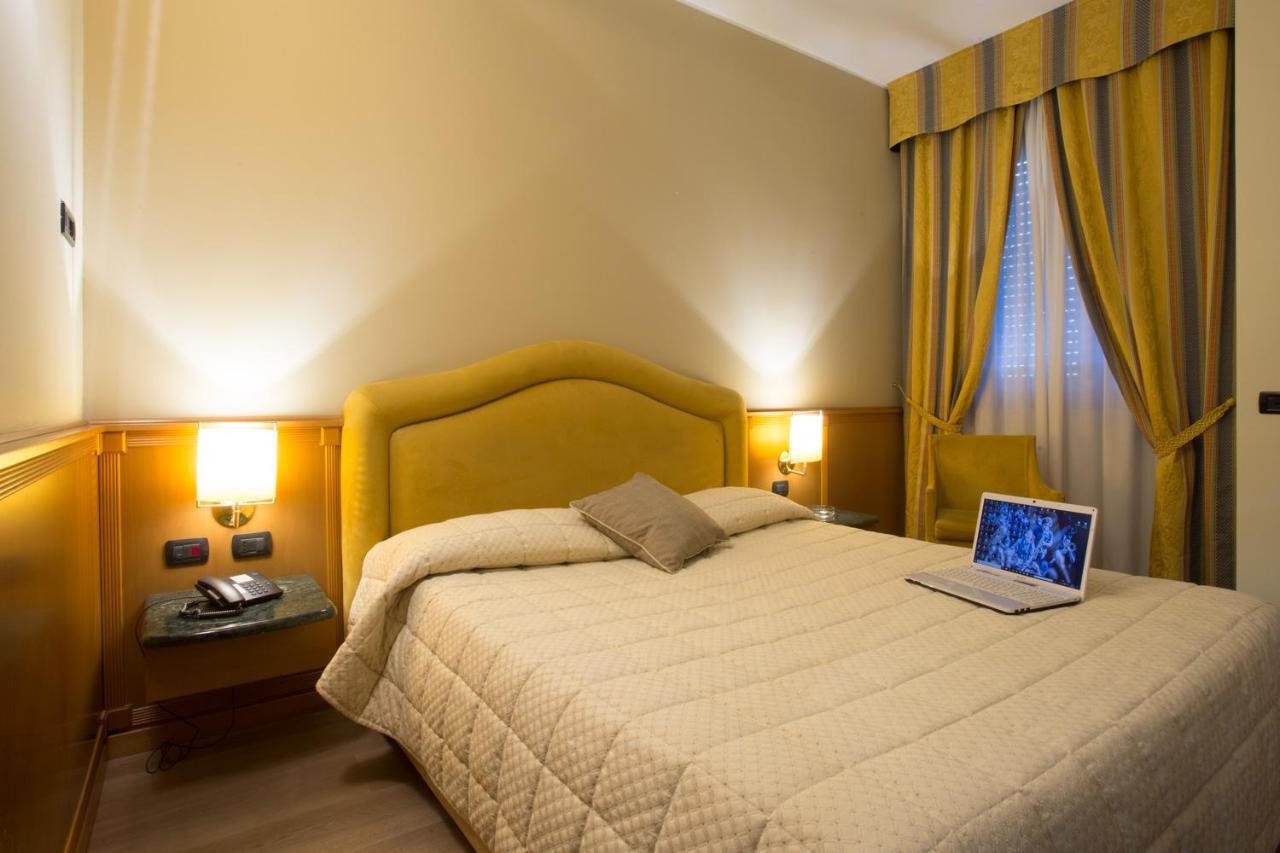Airport Hotel Malpensa Lonate Pozzolo Ngoại thất bức ảnh