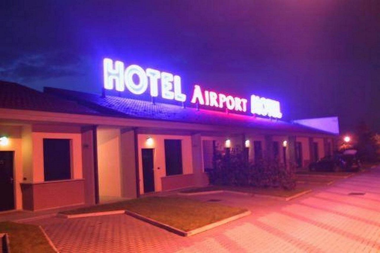 Airport Hotel Malpensa Lonate Pozzolo Ngoại thất bức ảnh